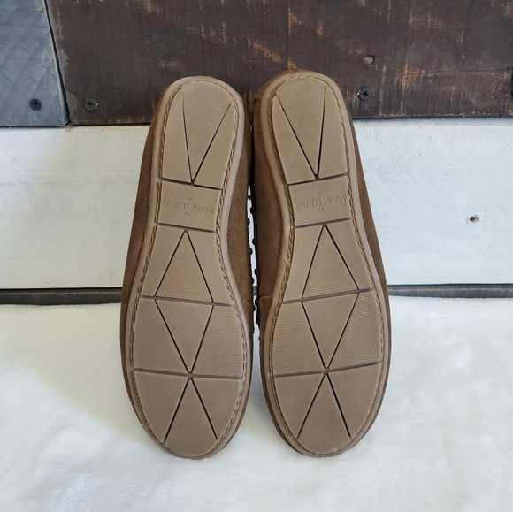 MINNETONKA Brown Soft Suede Leather Upper Slip On Moccasin Shoe Size 7.5 - Picture 13 of 14